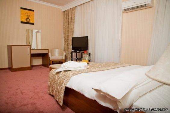 City Palace Hotel Baku Quarto foto